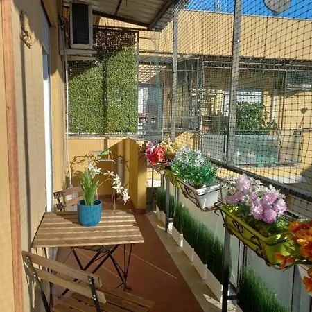 La Casa Libre Metro A Colli Albani 350 M-3